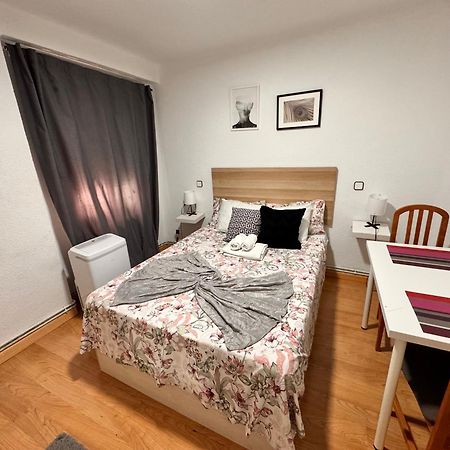 Habitacion Interior En Madryt Zewnętrze zdjęcie